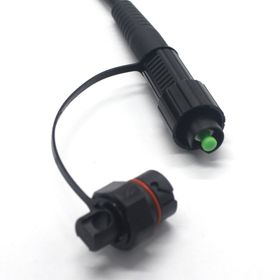 FTTH Zırhlı SC/APC 5.0 Black Corning Su geçirmez Fiber Optic Patch Cord for Drop Cable Fiber Count 2